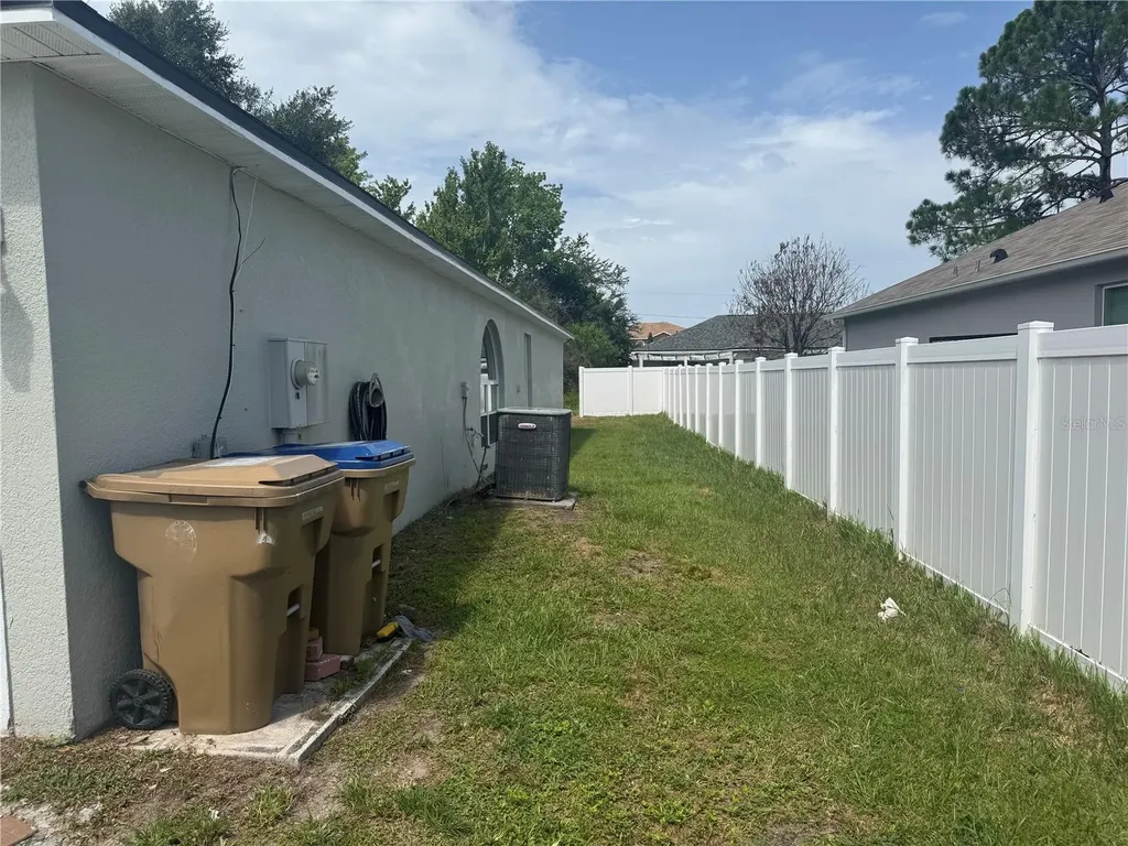 760 Palaiseau Court Kissimmee FL 34759