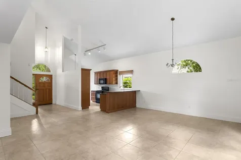 3617 W Tacon Street Tampa FL 33629
