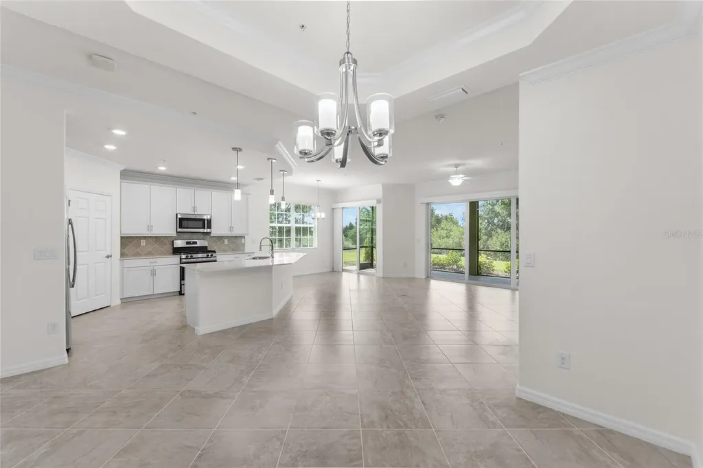 7342 Divot Loop Lakewood Ranch FL 34202