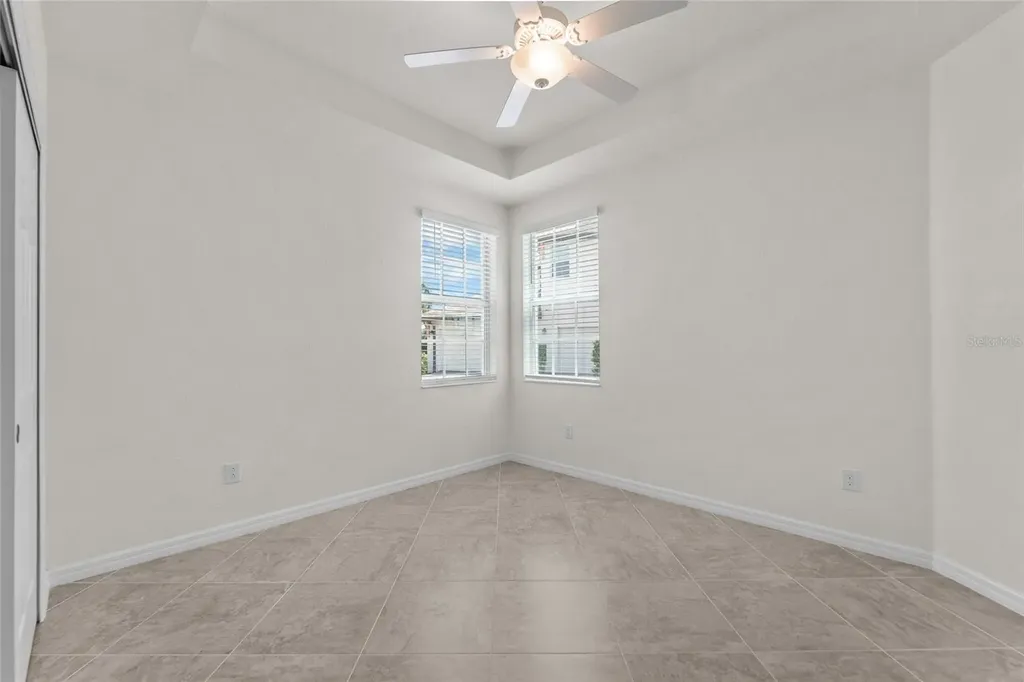7342 Divot Loop Lakewood Ranch FL 34202