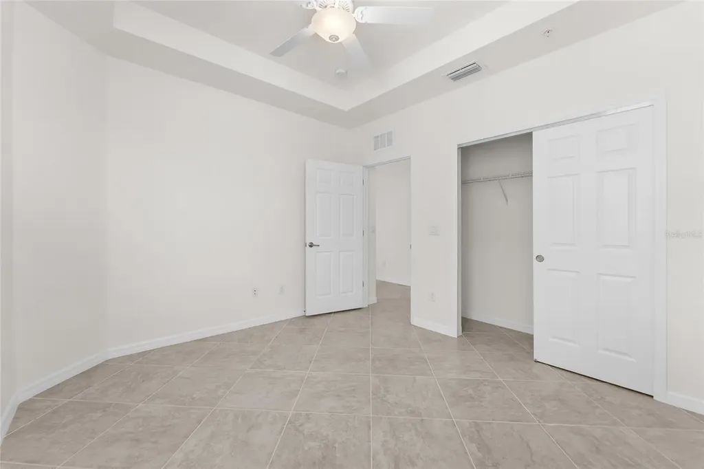 7342 Divot Loop Lakewood Ranch FL 34202
