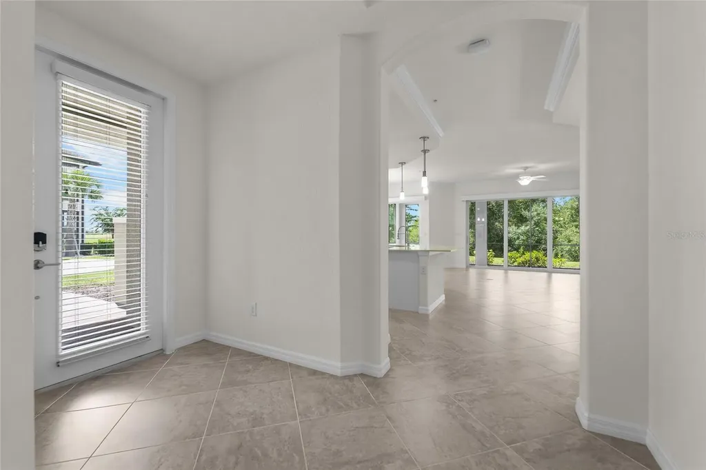7342 Divot Loop Lakewood Ranch FL 34202