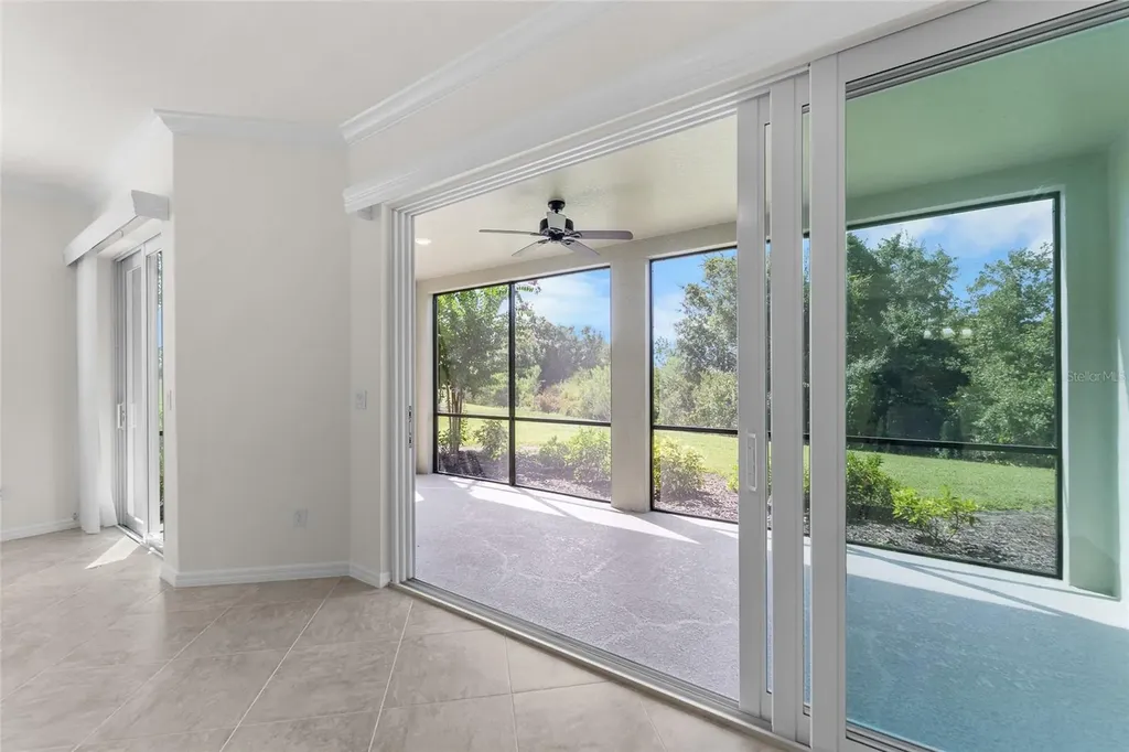7342 Divot Loop Lakewood Ranch FL 34202