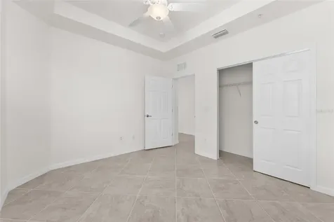 7342 Divot Loop Lakewood Ranch FL 34202