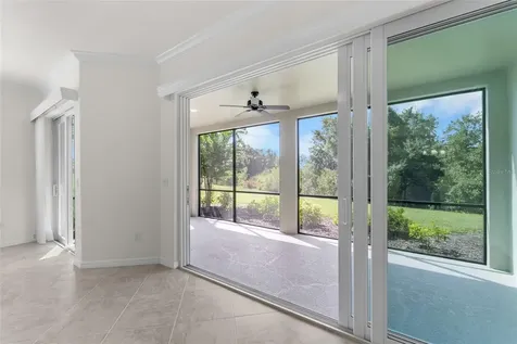 7342 Divot Loop Lakewood Ranch FL 34202