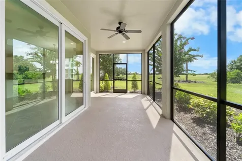 7342 Divot Loop Lakewood Ranch FL 34202