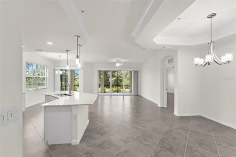 7342 Divot Loop Lakewood Ranch FL 34202