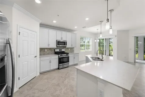 7342 Divot Loop Lakewood Ranch FL 34202