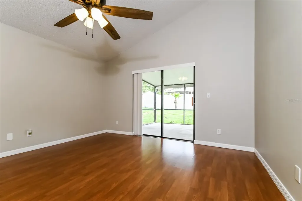 1914 Citrus Orchard Way Valrico FL 33594