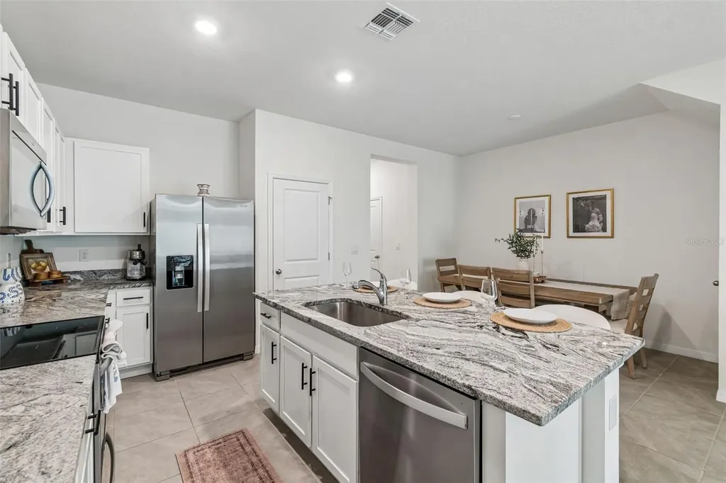 17245 Amber Aspen Way Land O Lakes FL 34638