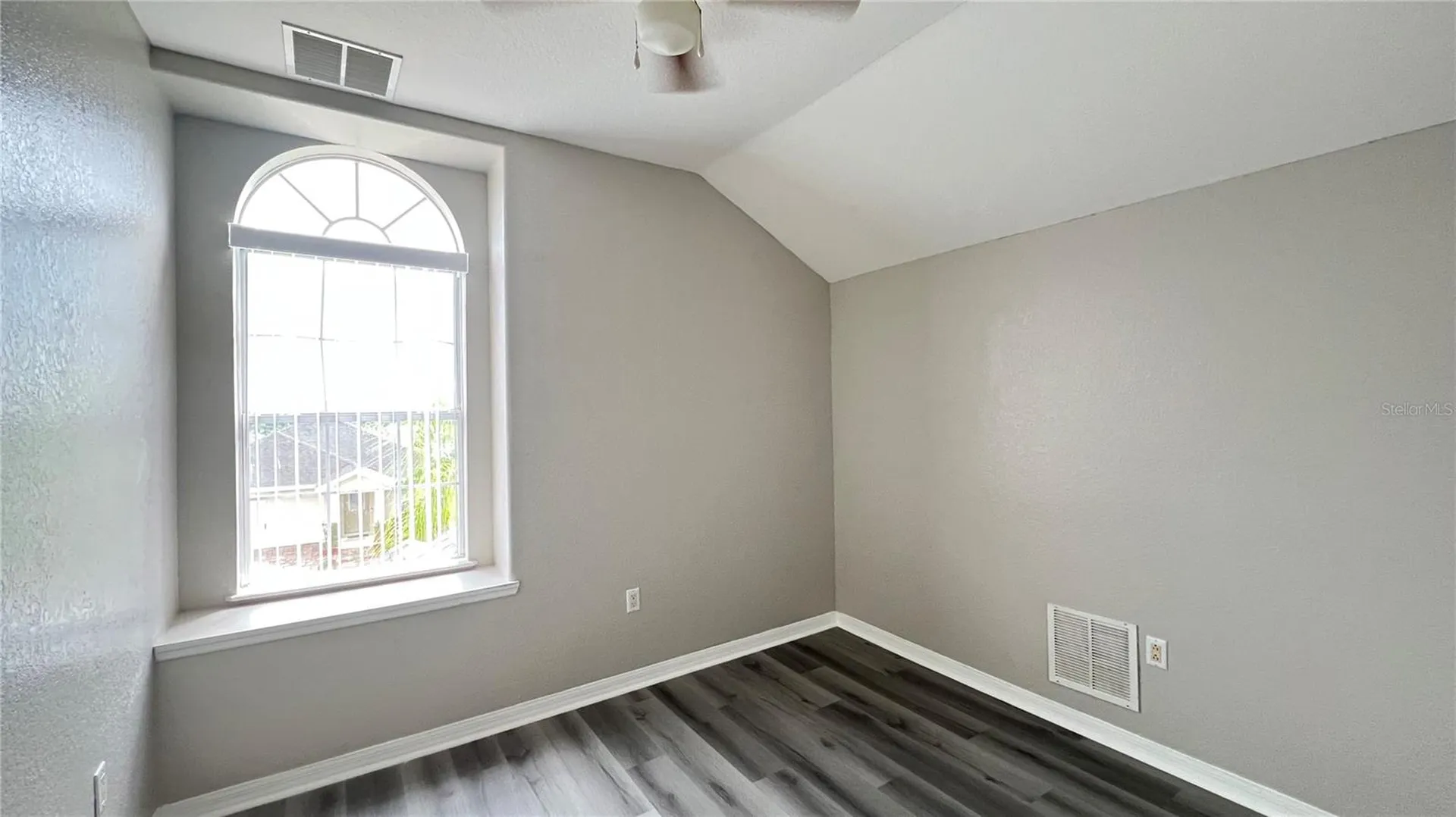 143 Vizcay Way Davenport FL 33837