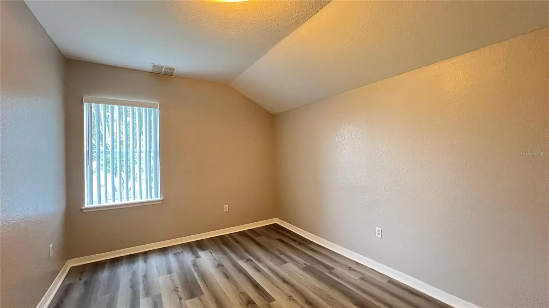 143 Vizcay Way Davenport FL 33837