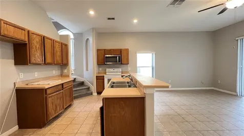 143 Vizcay Way Davenport FL 33837