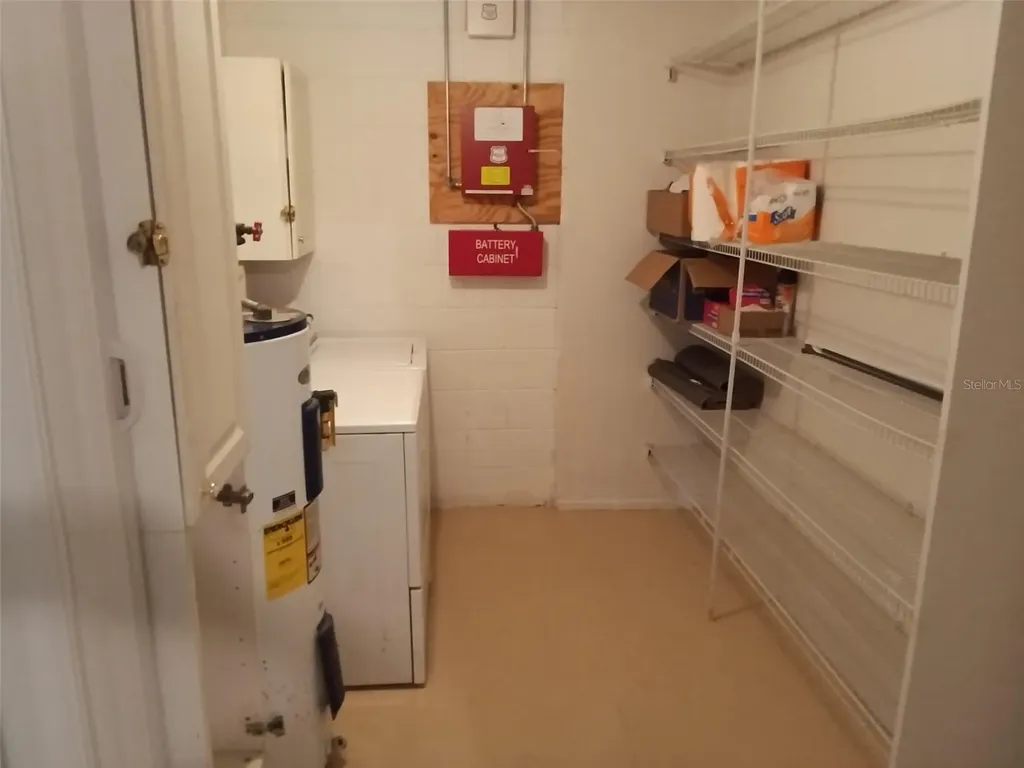 1349 E Wisconsin Avenue Deland FL 32724
