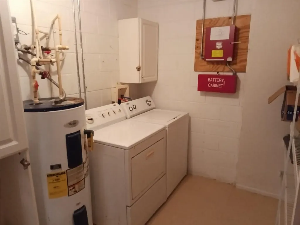1349 E Wisconsin Avenue Deland FL 32724