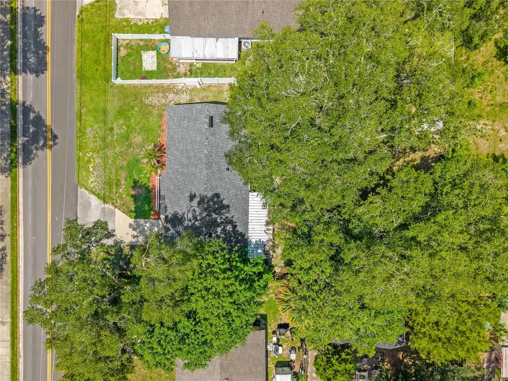 1349 E Wisconsin Avenue Deland FL 32724