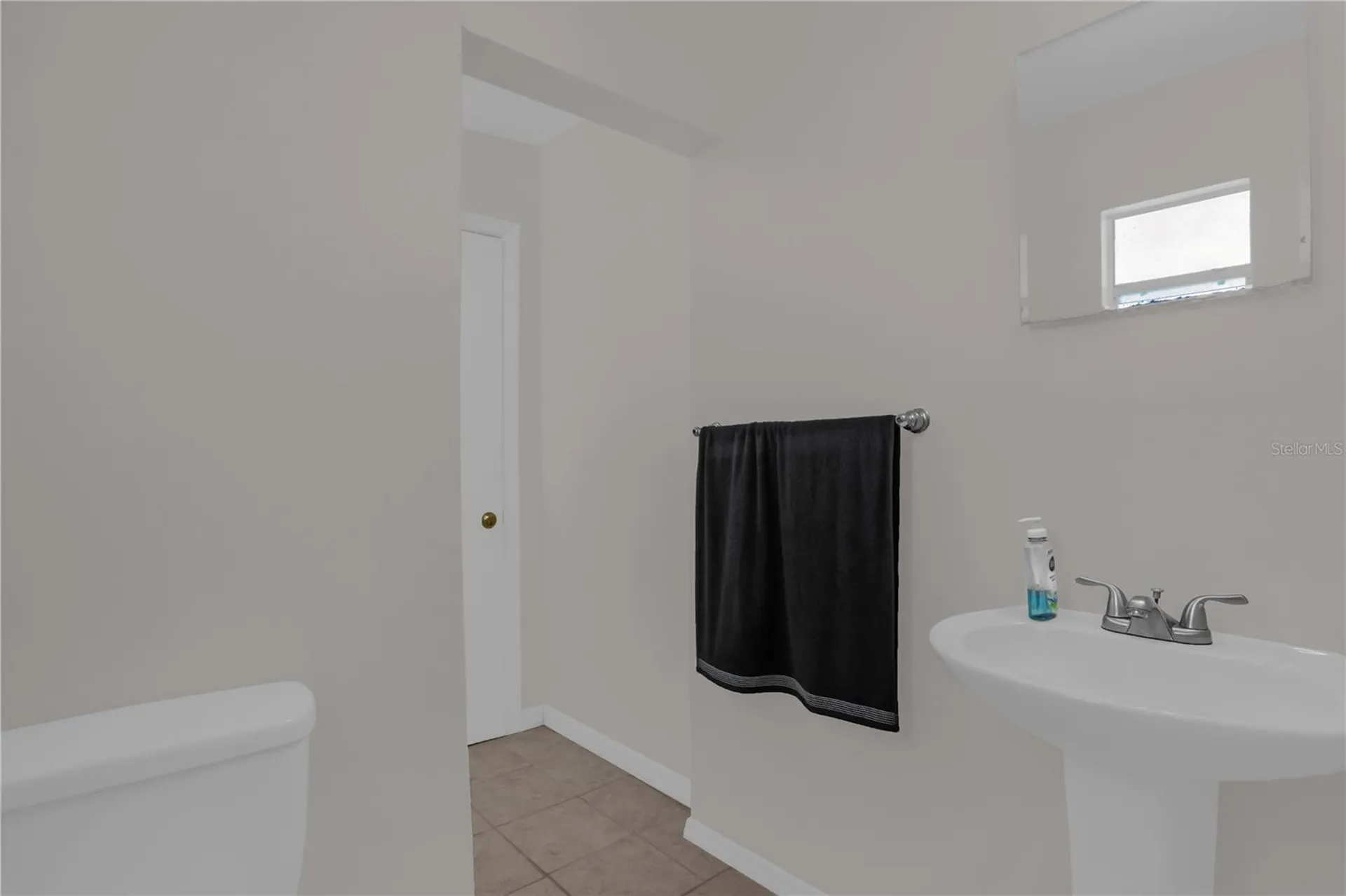 1349 E Wisconsin Avenue Deland FL 32724
