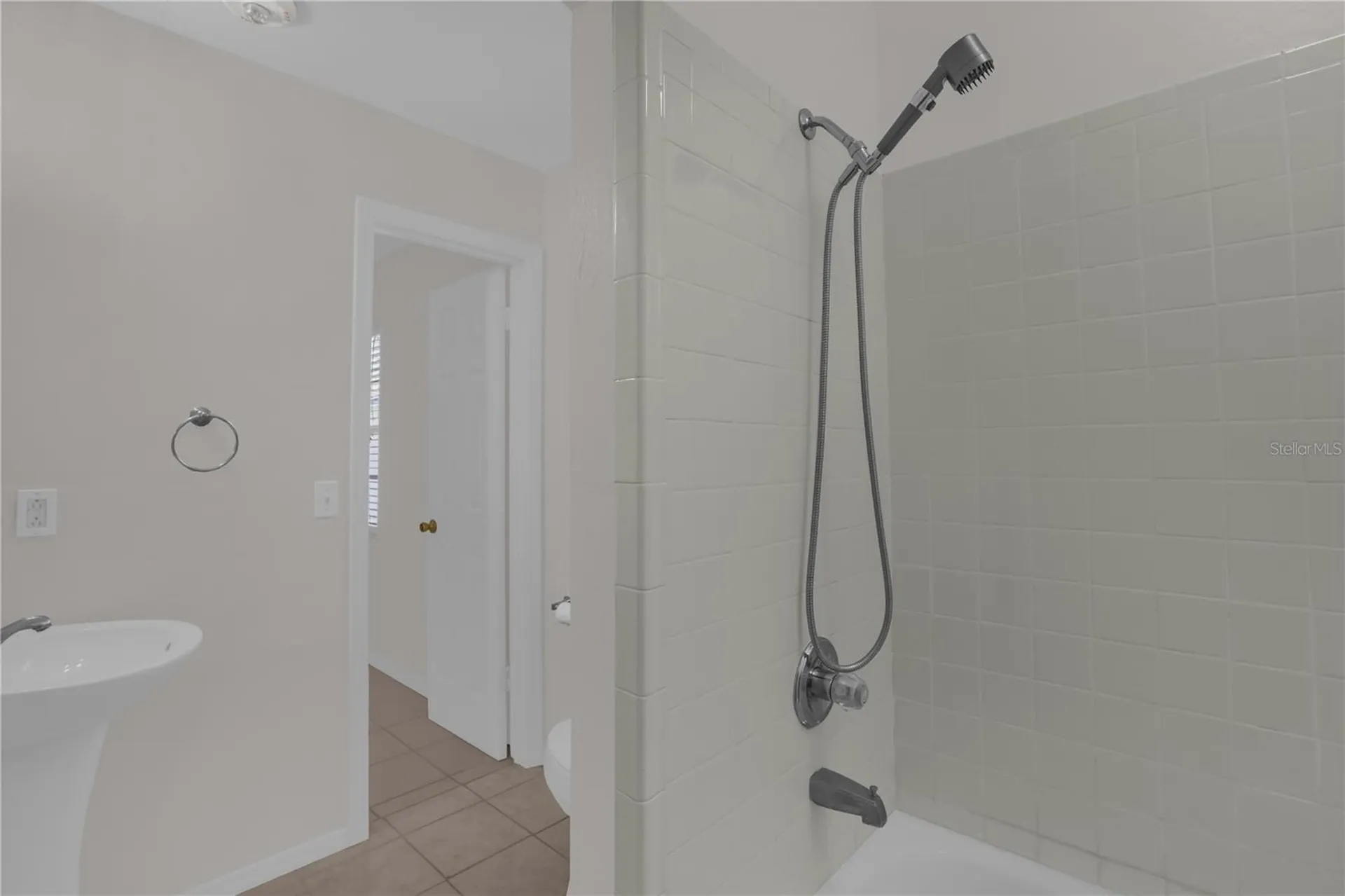 1349 E Wisconsin Avenue Deland FL 32724