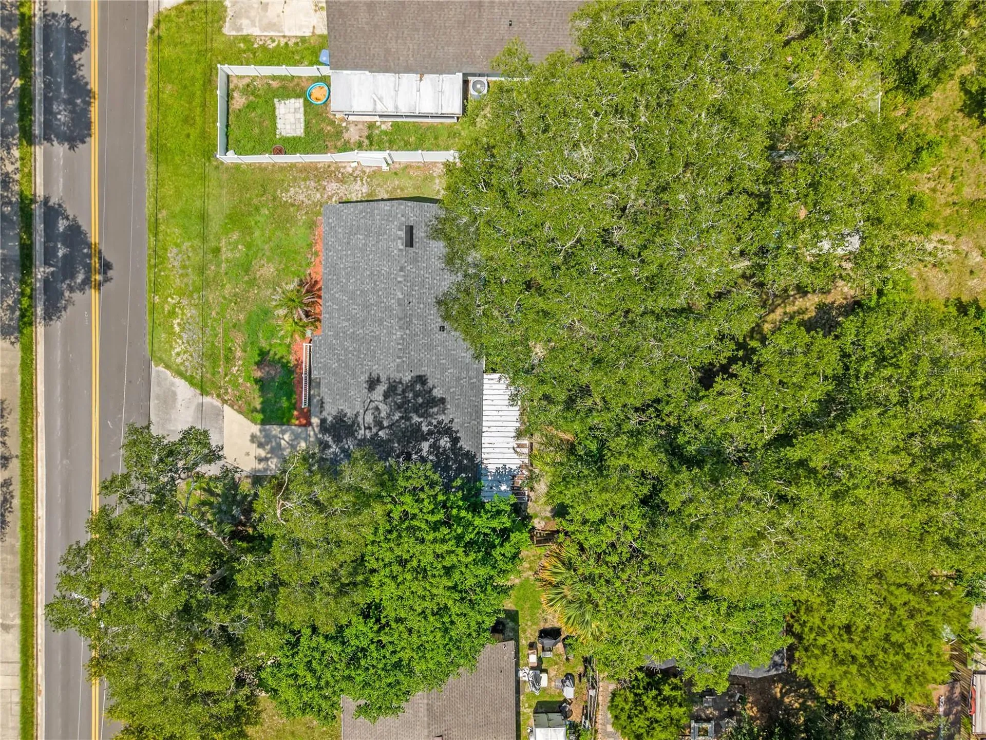 1349 E Wisconsin Avenue Deland FL 32724