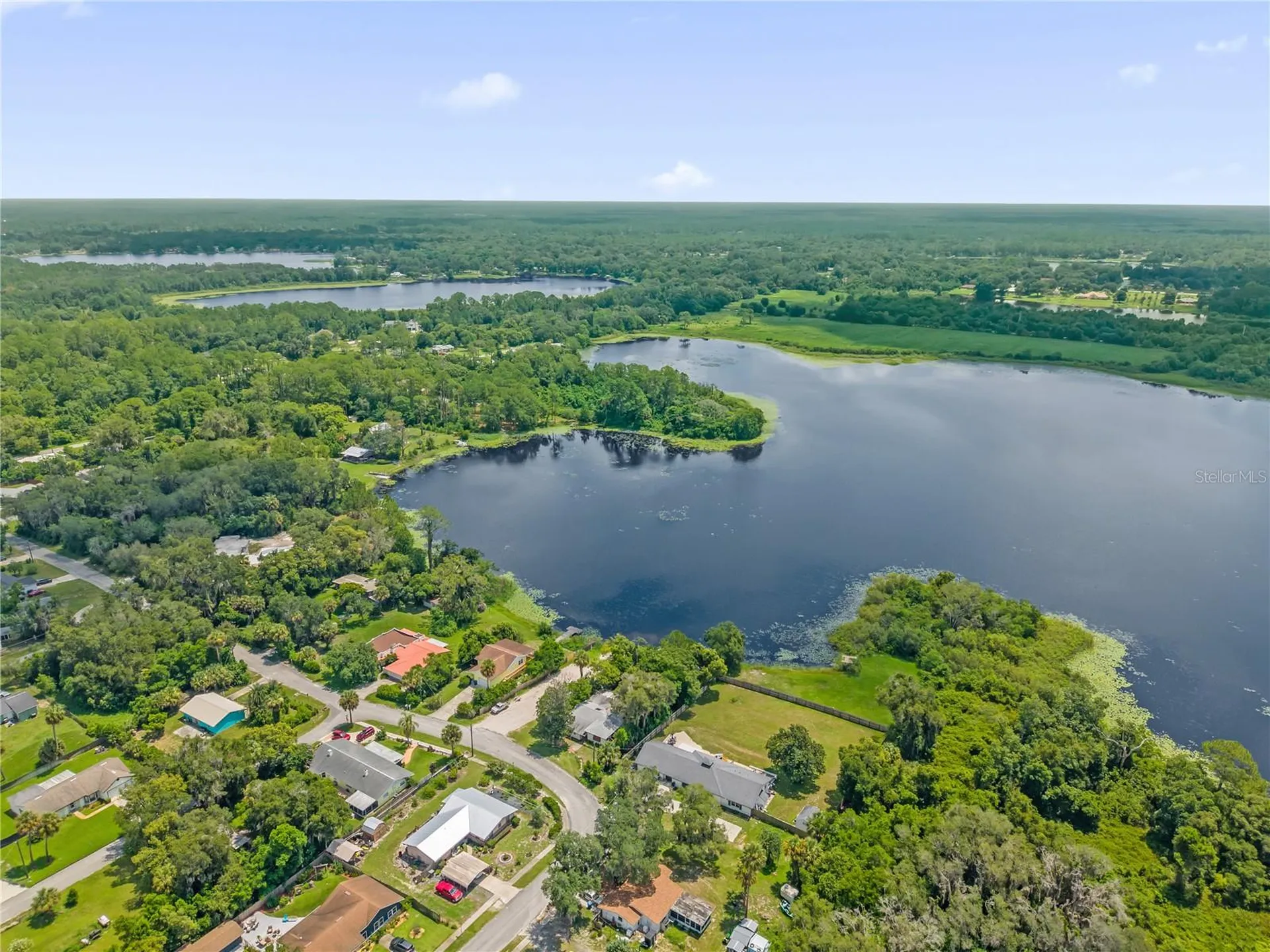 1349 E Wisconsin Avenue Deland FL 32724