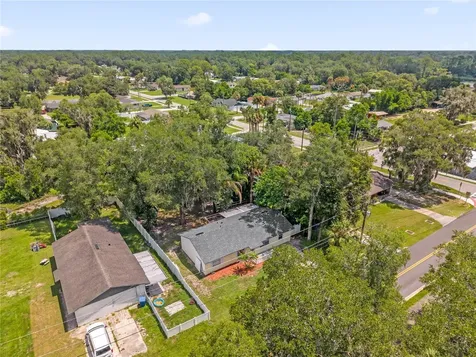 1349 E Wisconsin Avenue Deland FL 32724