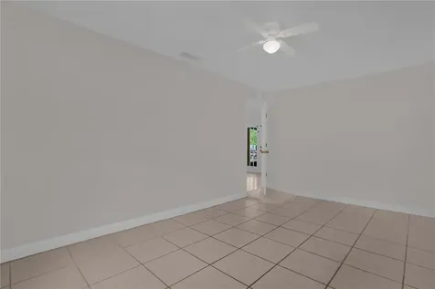 1349 E Wisconsin Avenue Deland FL 32724