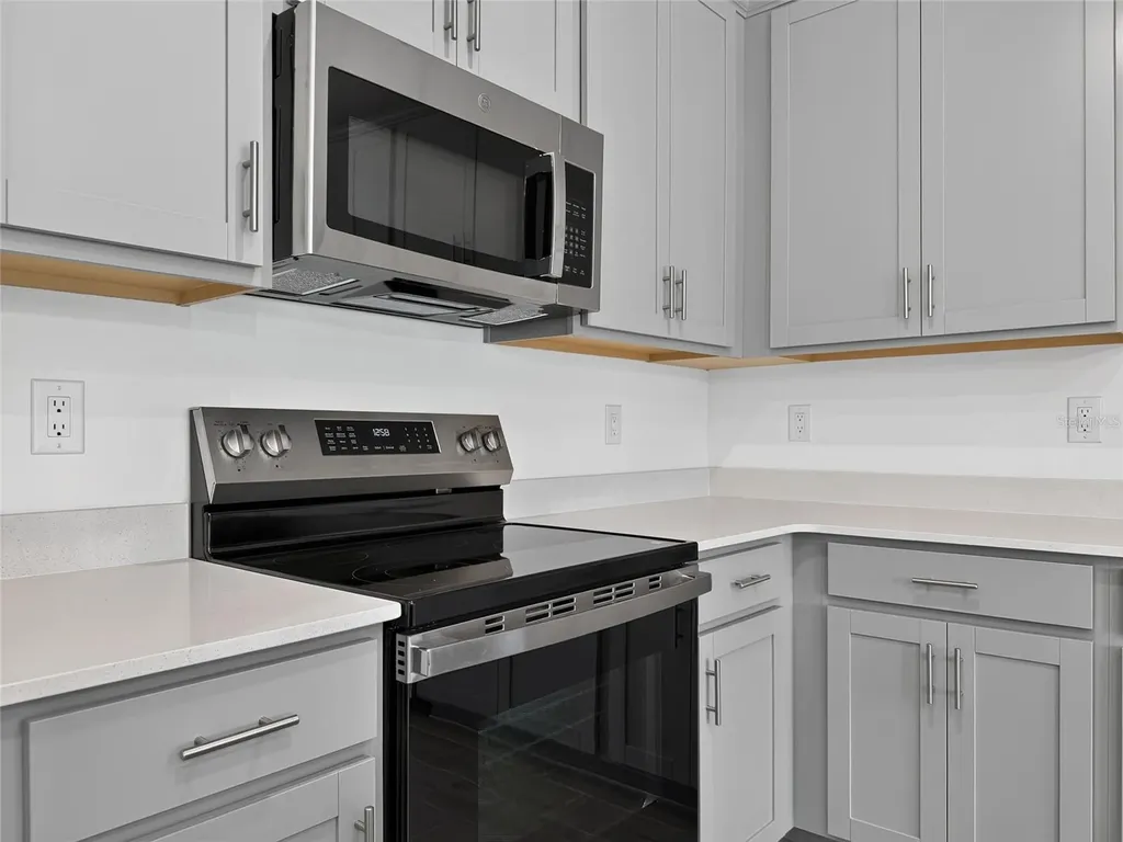 3004 Jessamine Drive Tavares FL 32778