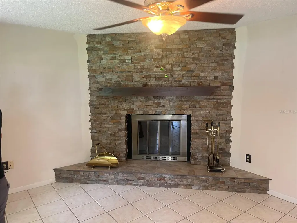 5455 NE 22nd Avenue Ocala FL 34479