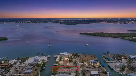 190 Mockingbird Lane Englewood FL 34223