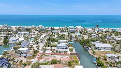 190 Mockingbird Lane Englewood FL 34223
