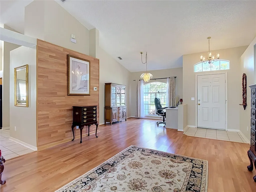 28726 Creekwood Drive Wesley Chapel FL 33545