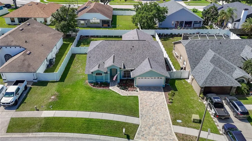 28726 Creekwood Drive Wesley Chapel FL 33545