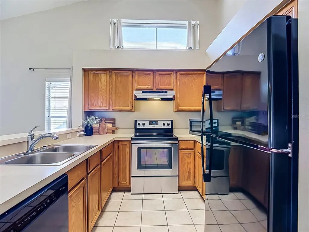 28726 Creekwood Drive Wesley Chapel FL 33545