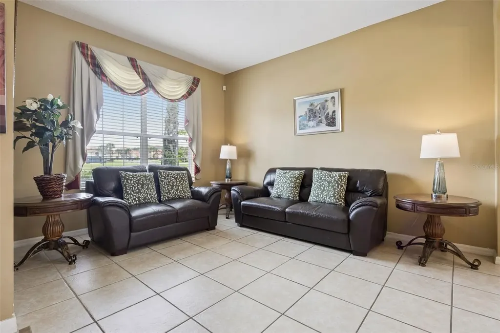 120 Saragossa Avenue Davenport FL 33897