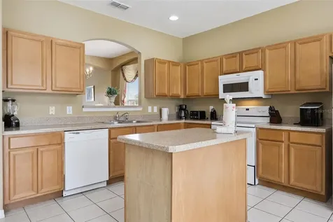 120 Saragossa Avenue Davenport FL 33897