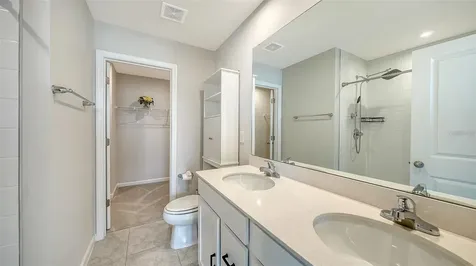 14244 Crimson Avenue Bradenton FL 34211