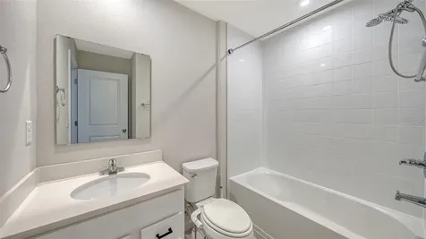 14244 Crimson Avenue Bradenton FL 34211