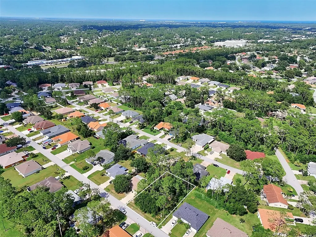 30 Wellwood Lane Palm Coast FL 32164