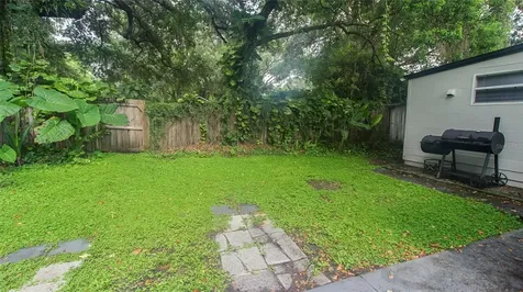 1709 Cloverlawn Avenue Orlando FL 32806