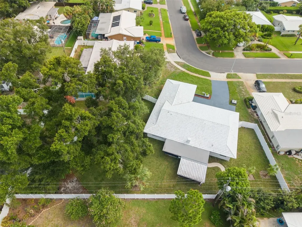 2065 Envoy Court Clearwater FL 33764