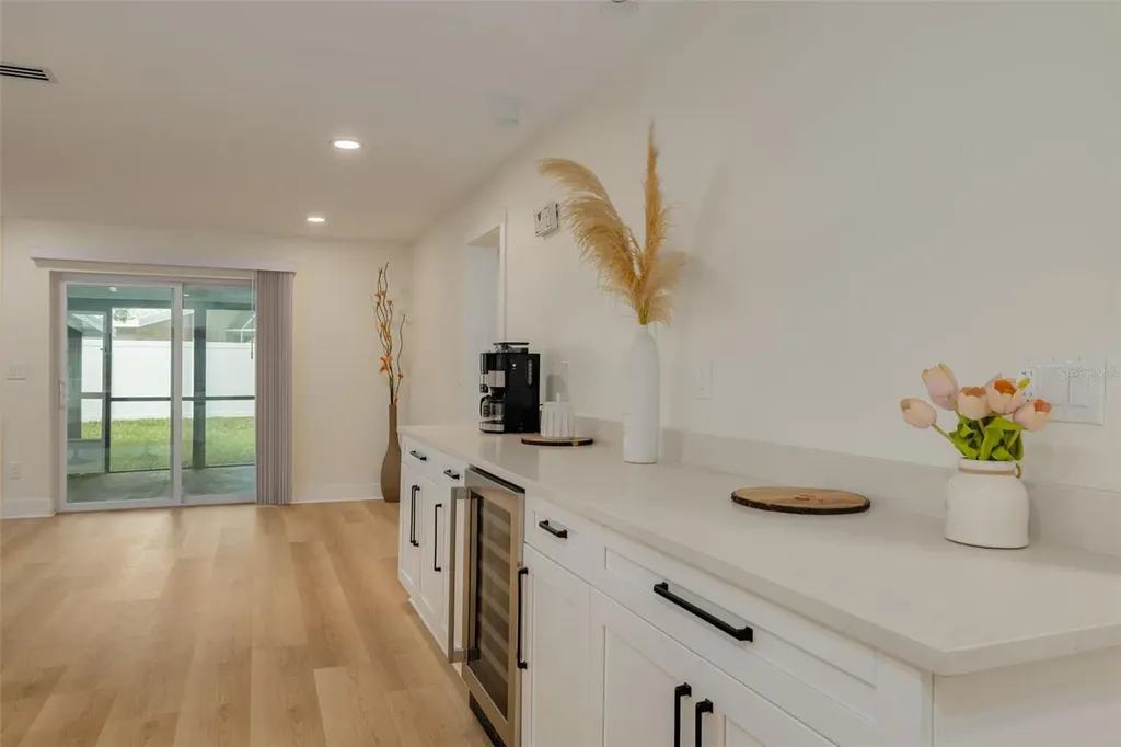 2065 Envoy Court Clearwater FL 33764