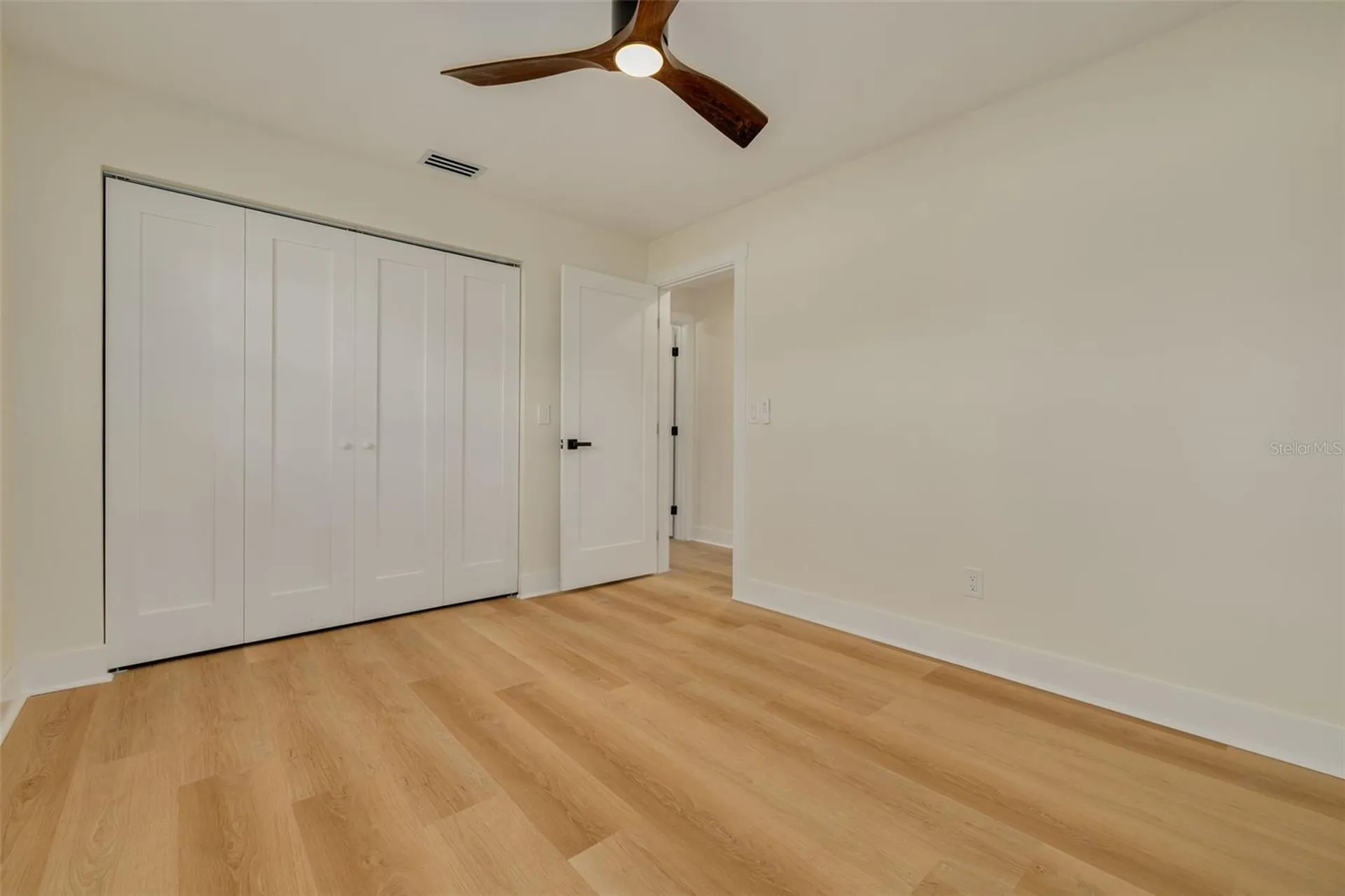 2065 Envoy Court Clearwater FL 33764