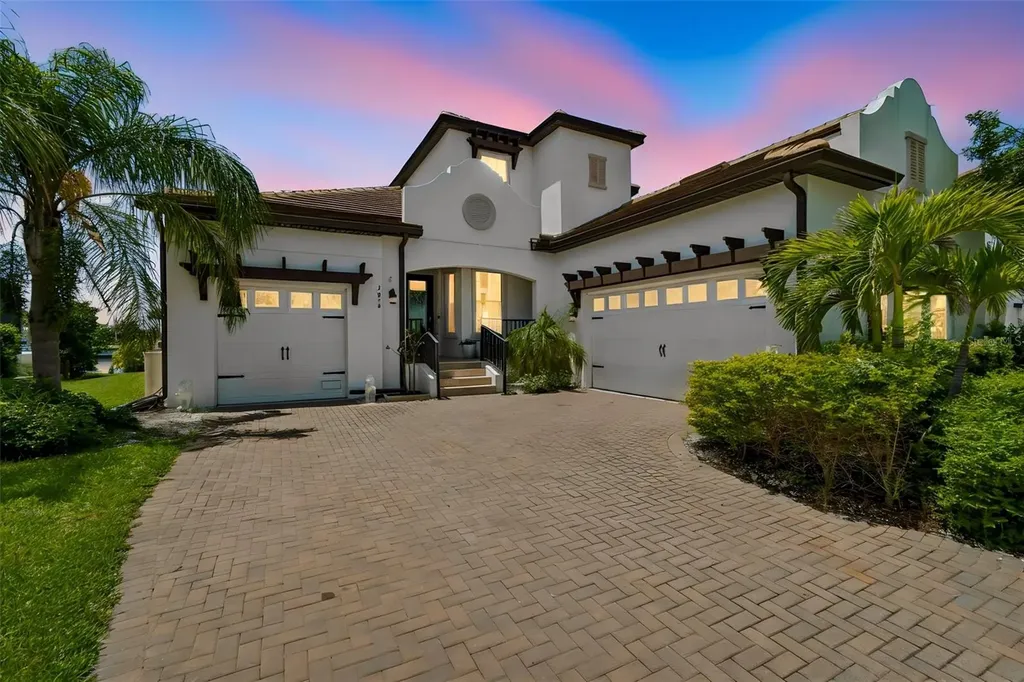 3036 Christophers Watch Lane Ruskin FL 33570