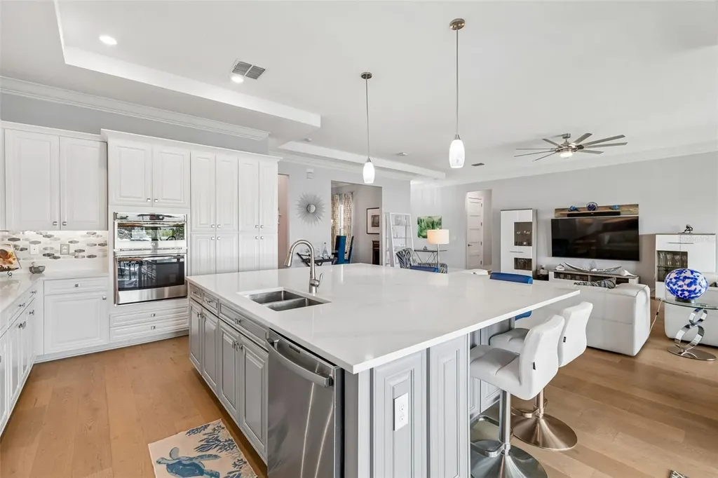 3036 Christophers Watch Lane Ruskin FL 33570