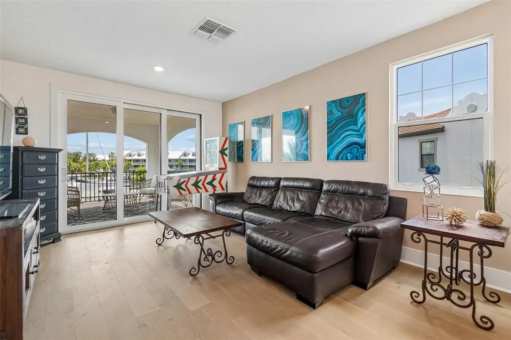 3036 Christophers Watch Lane Ruskin FL 33570