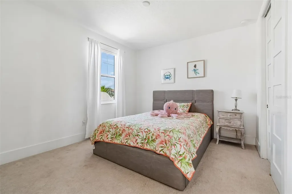 3036 Christophers Watch Lane Ruskin FL 33570