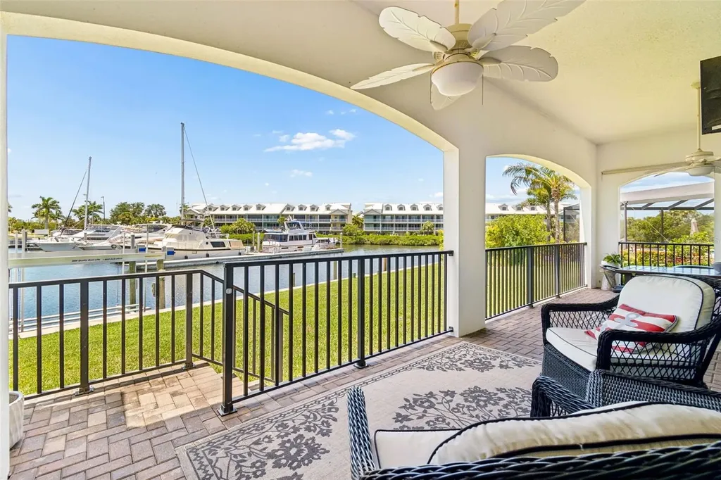 3036 Christophers Watch Lane Ruskin FL 33570