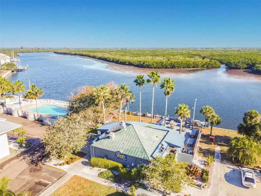 3036 Christophers Watch Lane Ruskin FL 33570