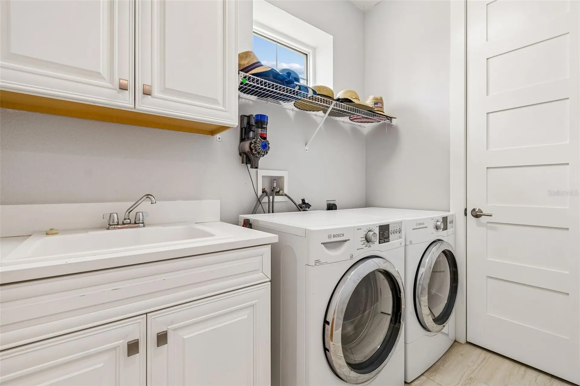 3036 Christophers Watch Lane Ruskin FL 33570