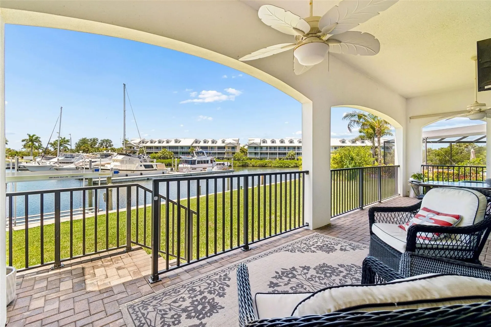 3036 Christophers Watch Lane Ruskin FL 33570